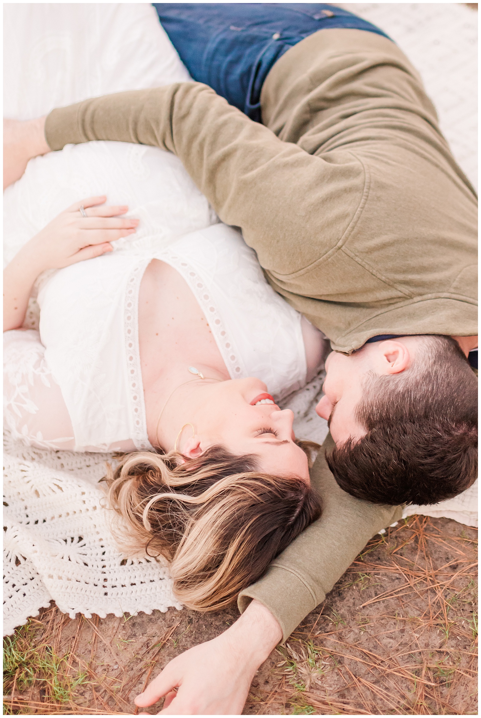 Maternity and Pregnancy Photographer in The Woodlands Texas