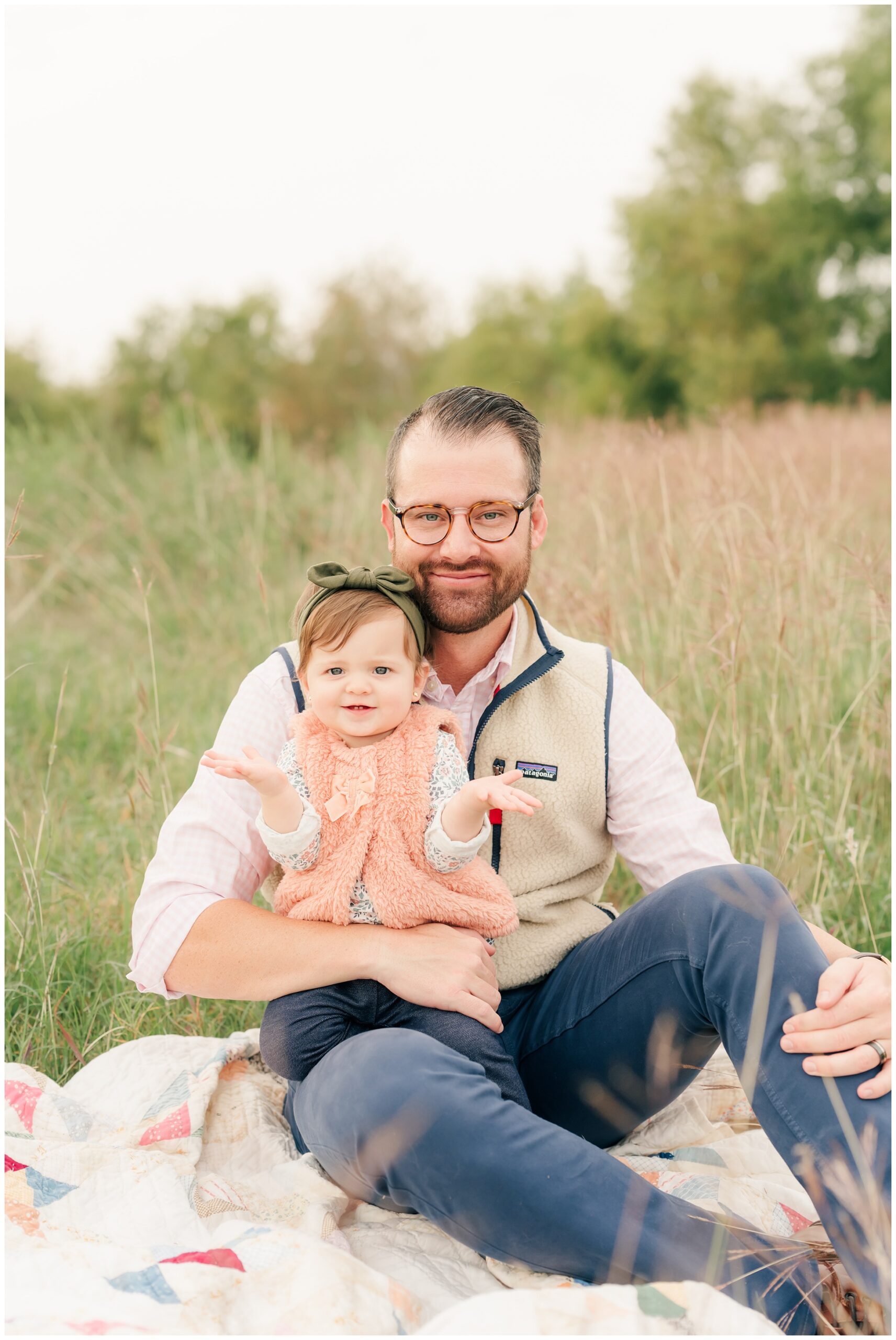 Outdoor Family photography in The Woodlands TX